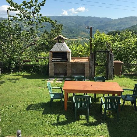 Chalet Dei Parchi Bed & Breakfast Saracinesco Екстериор снимка