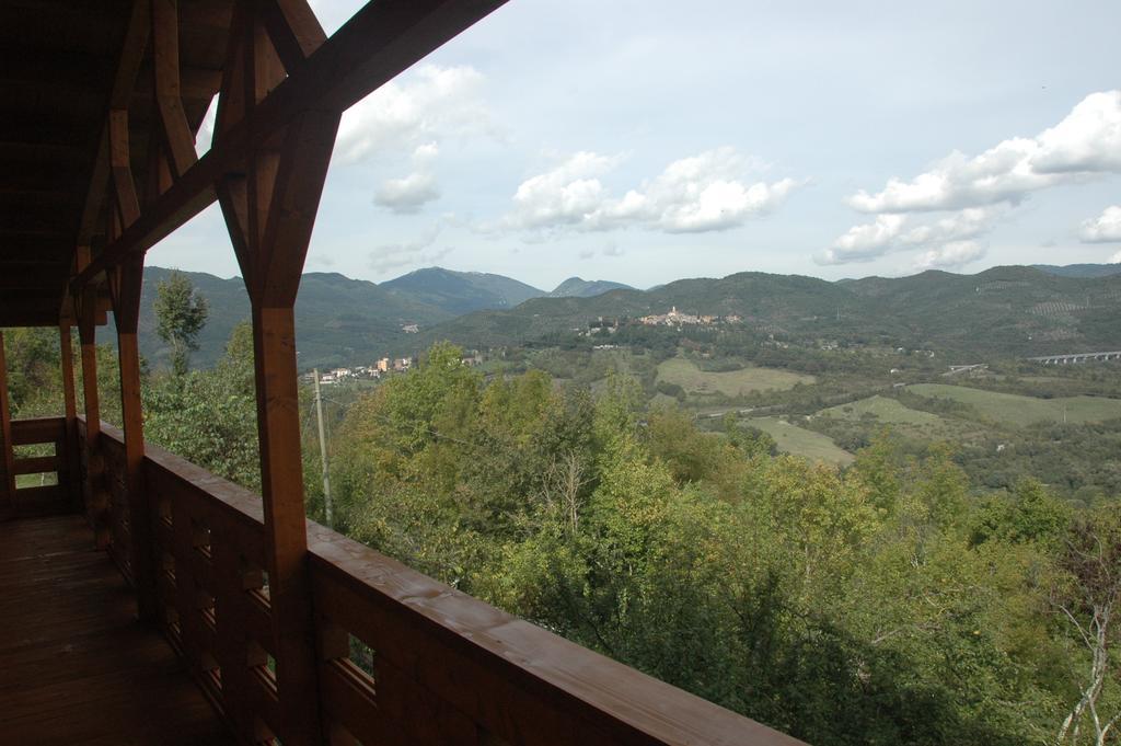 Chalet Dei Parchi Bed & Breakfast Saracinesco Екстериор снимка