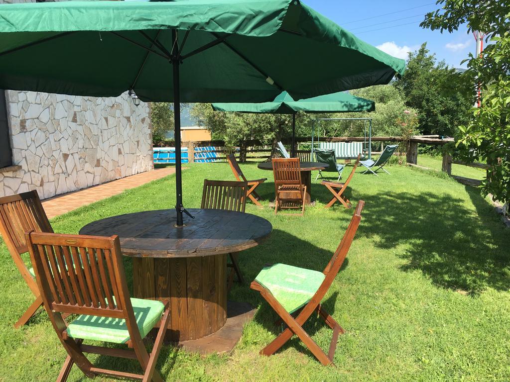 Chalet Dei Parchi Bed & Breakfast Saracinesco Екстериор снимка